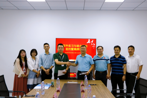 Beat365与安徽六亿信息科技有限公司共建实习与就业基地