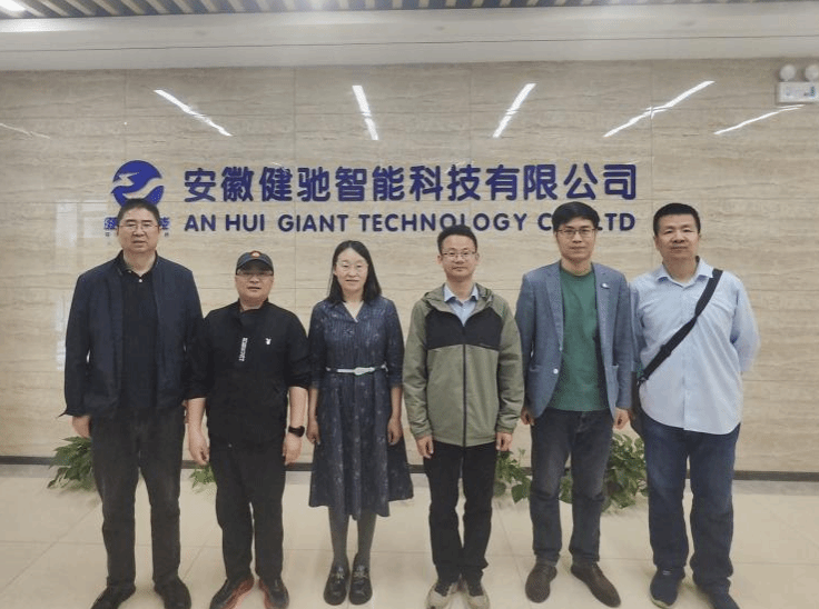 “党建驱动促发展，校企携手聚合力”——电子信息系党支部开展结对党建共建活动