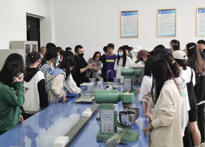 /__local/E/2A/CE/4DE725B1FF4C1A0C870DCC8891E_3D319DD1_11D120.jpg /__local/E/2A/CE/4DE725B1FF4C1A0C870DCC8891E_3D319DD1_11D120.jpg