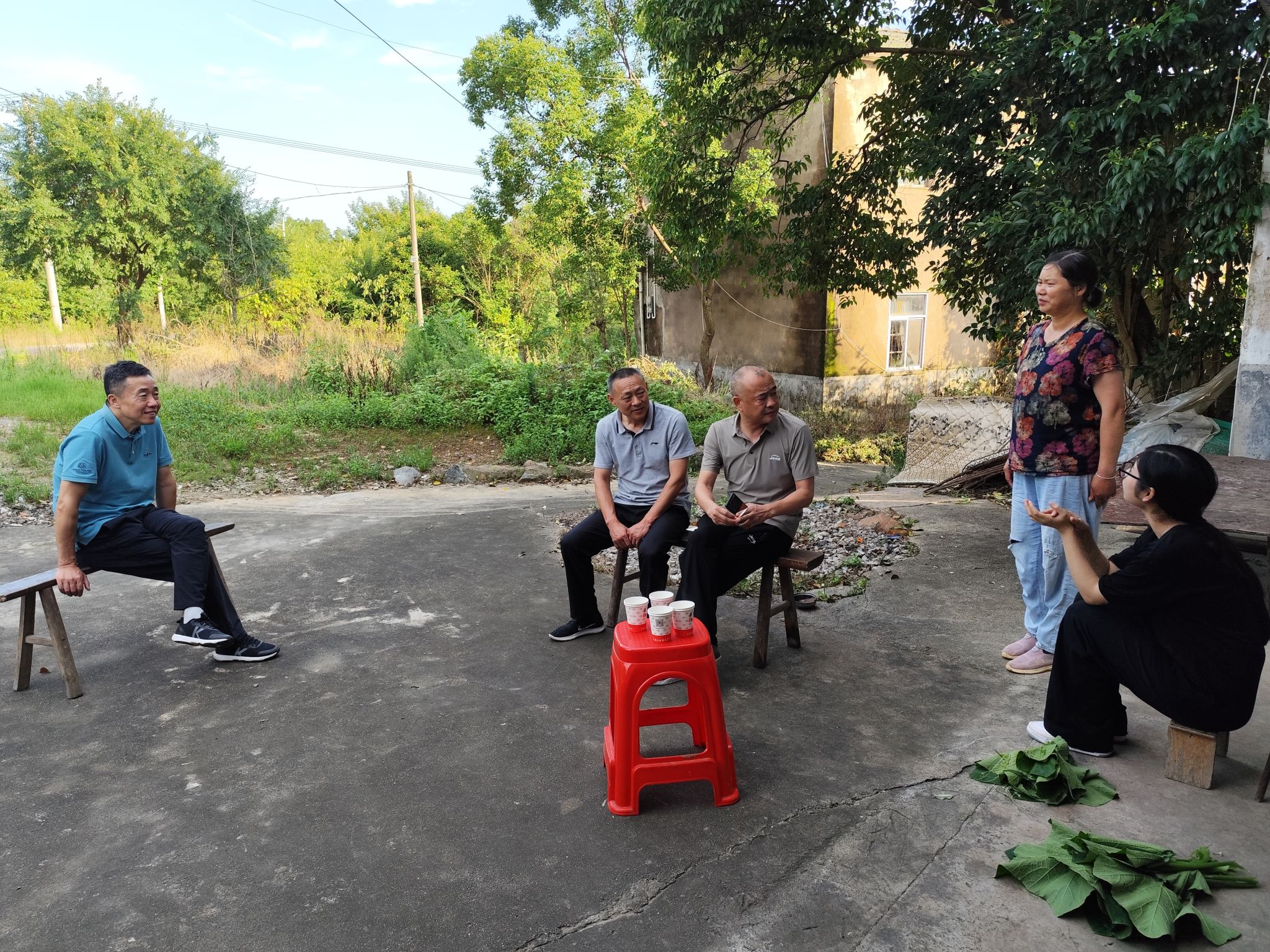 杨家庆率队开展2024年暑期“爱传万家”活动