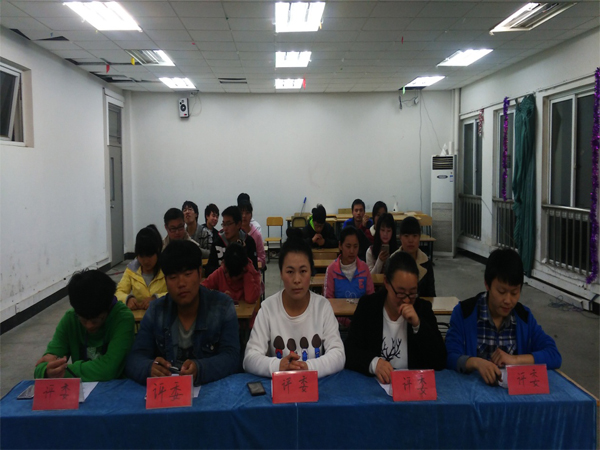 信息系特色活动之“书籍人生，书即人生”    