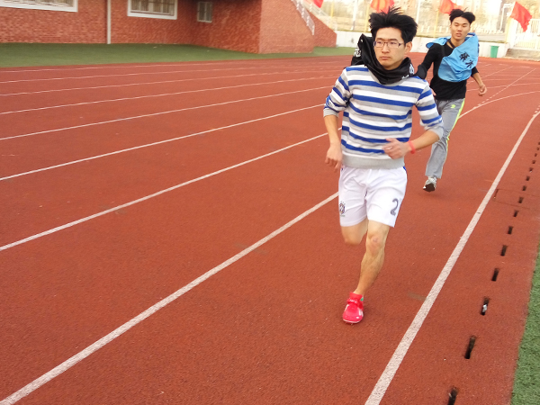 信息工程系校运动会团体赛创佳绩    