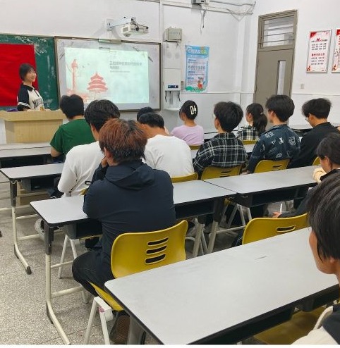 信息工程学院团支部开展“弘扬五四精神，争做新时代先锋”主题团日活动